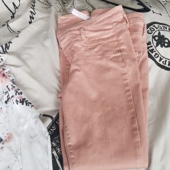 2 piece outfit - Picture 2 of 3